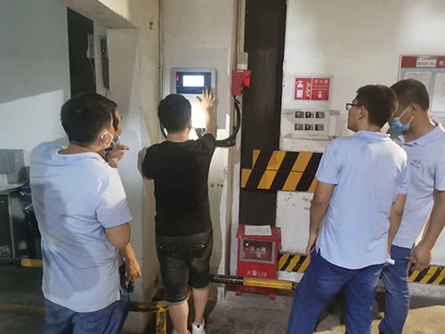 燃?xì)庠诰€監(jiān)測(cè)系統(tǒng)安裝現(xiàn)場(chǎng)圖