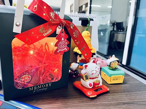 深國安圣誕節小禮品