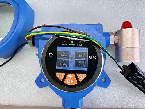 復(fù)合式氣體檢測儀